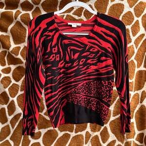 Vertigo Paris One Size Red and Black Animal Print Mixed Media Zebra Leopard Knit